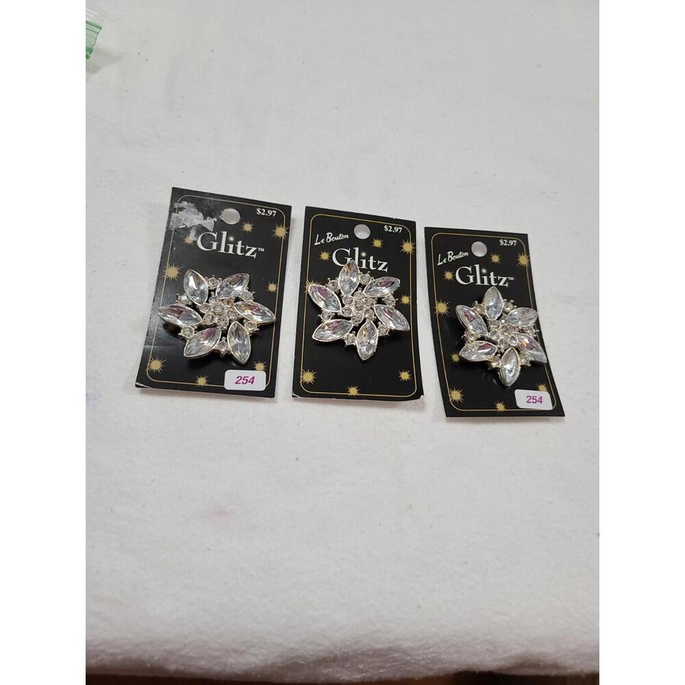 Le Bouton Glitz #6113 Buttons(3) 1-1/2" Flower Rhinestones Shank Back Sewing NEW